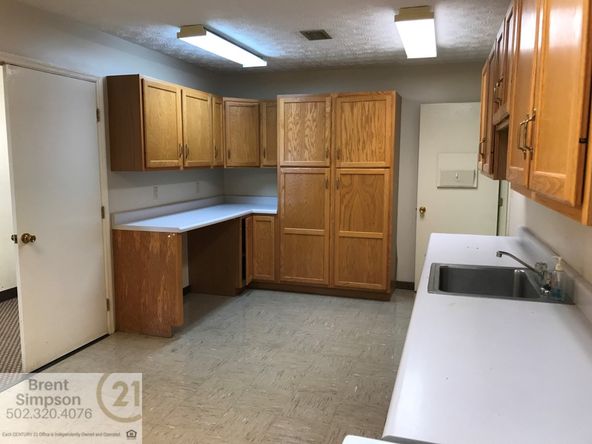300 Kings Daughters Dr, Frankfort, KY 40601